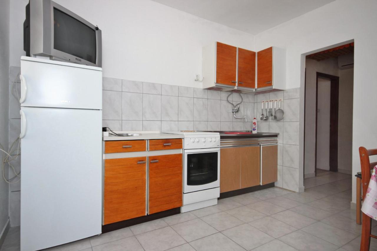 Apartments By The Sea Metajna, Pag - 6351 Eksteriør billede