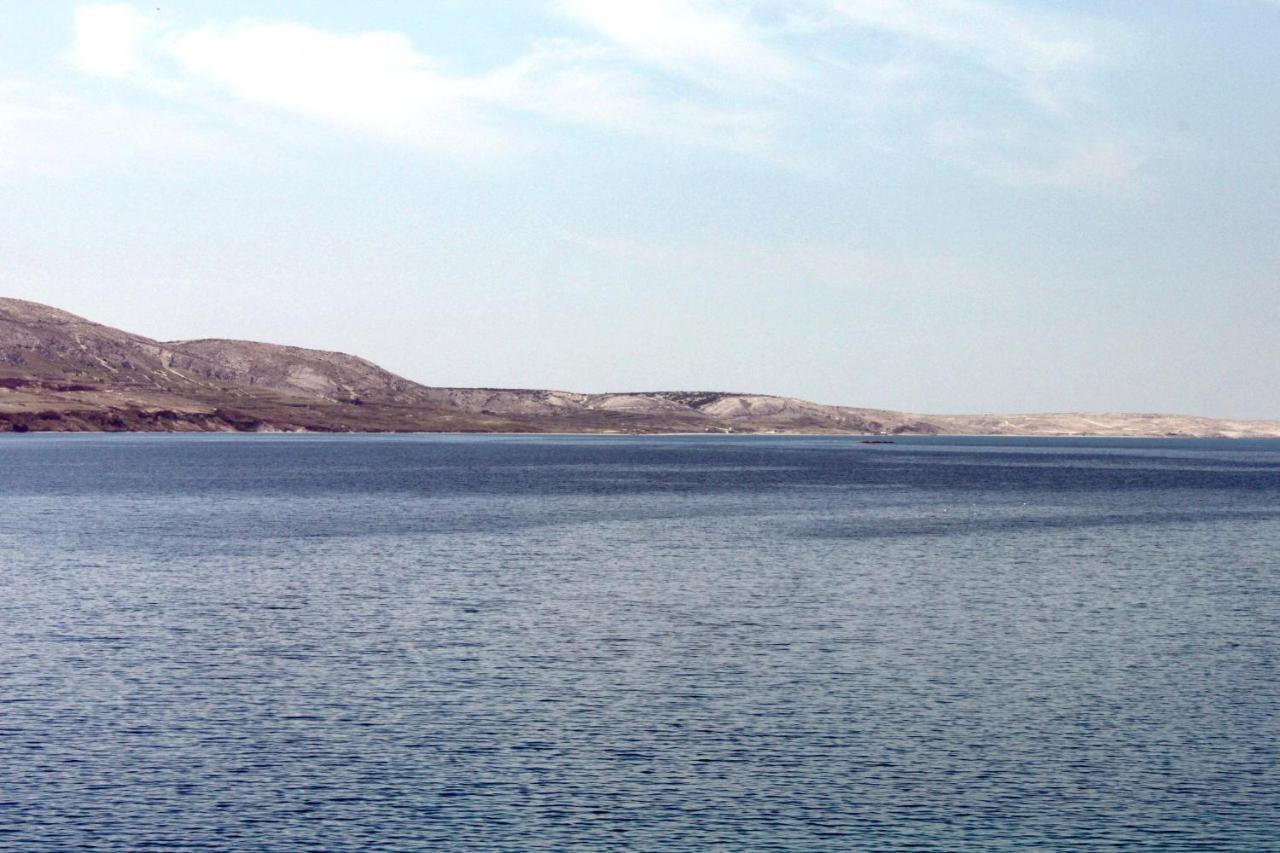 Apartments By The Sea Metajna, Pag - 6351 Eksteriør billede