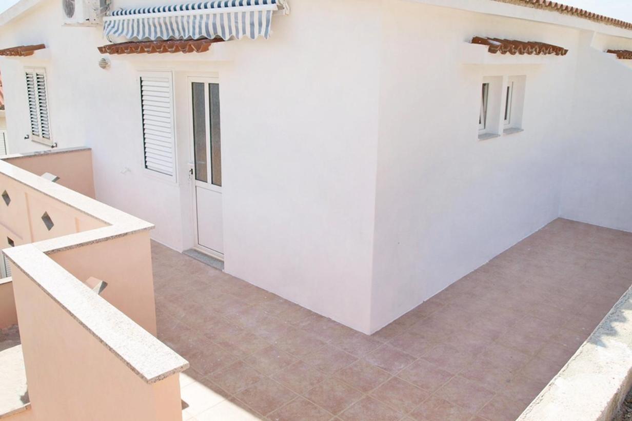 Apartments By The Sea Metajna, Pag - 6351 Eksteriør billede