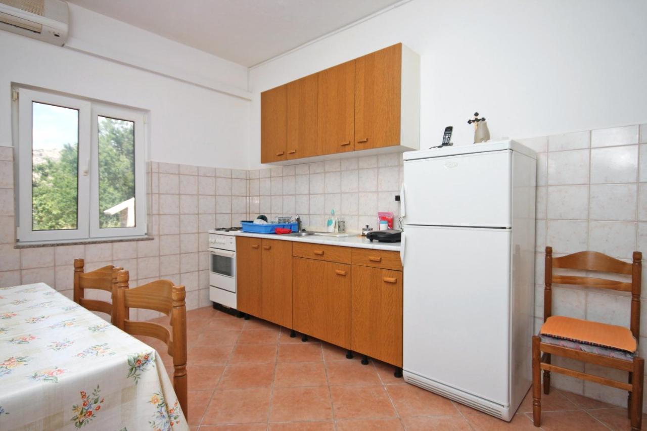 Apartments By The Sea Metajna, Pag - 6351 Eksteriør billede
